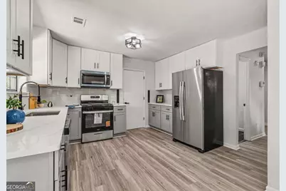 4952 Park West Drive, Stone Mountain, GA 30088 - Photo 11