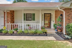 3898 Hunters Chase SW, Conyers, GA 30094 - Photo 35
