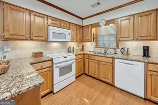 3898 Hunters Chase SW, Conyers, GA 30094 - Photo 21