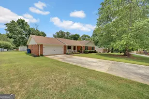 3898 Hunters Chase SW, Conyers, GA 30094 - Photo 7