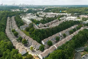 1140 Liberty Pkwy NW, Atlanta, GA 30318 - Photo 7