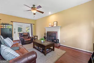 5660 Bridle Glen Dr, Sugar Hill, GA 30518 - Photo 7