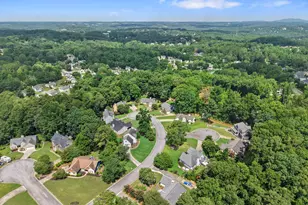 5660 Bridle Glen Dr, Sugar Hill, GA 30518 - Photo 39