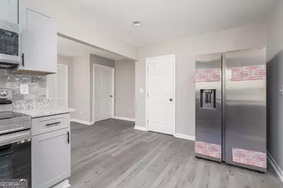 665 S Eugenia Place NW, Atlanta, GA 30318 - Photo 17