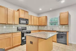5615 Wisbech Way, Atlanta, GA 30349 - Photo 9