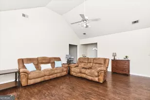 303 Blake Terrace, Warner Robins, GA 31088 - Photo 11