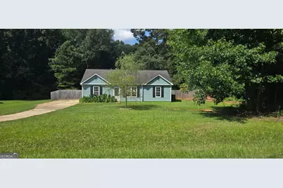 129 Old Highway 85, Senoia, GA 30276 - Photo 1