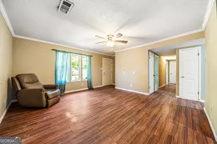 156 Crestwood Dr, Toccoa, GA 30577 - Photo 5