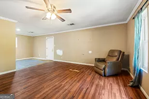 156 Crestwood Dr, Toccoa, GA 30577 - Photo 3