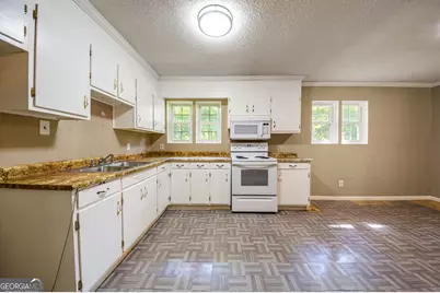 156 Crestwood Drive, Toccoa, GA 30577 - Photo 17