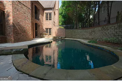 831 Camden Park Court NE, Atlanta, GA 30342 - Photo 95