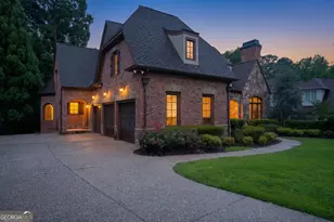 840 Camden Park Ct NE, Atlanta, GA 30342 - Photo 3