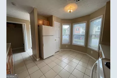 2962 Stonecrest Lane, Lithonia, GA 30038 - Photo 3