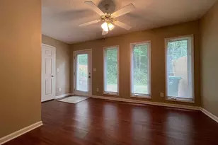 2962 Stonecrest Ln, Lithonia, GA 30038 - Photo 11