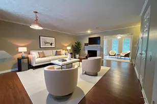 2962 Stonecrest Ln, Lithonia, GA 30038 - Photo 5