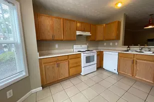 2962 Stonecrest Ln, Lithonia, GA 30038 - Photo 9