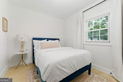 674 Jett Street NW, Atlanta, GA 30318 - Photo 13