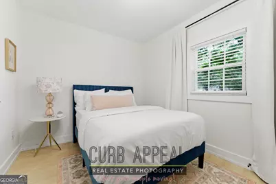 674 Jett Street NW, Atlanta, GA 30318 - Photo 15