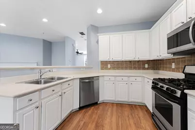 4674 Creekside Villas Way SE, Smyrna, GA 30082 - Photo 11