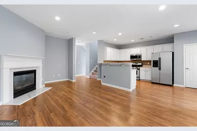 4674 Creekside Villas Way SE, Smyrna, GA 30082 - Photo 9