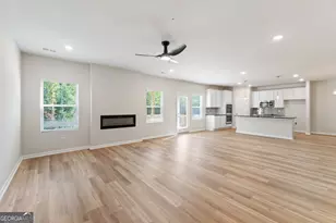 300 Hudson Ct, Jackson, GA 30233 - Photo 9