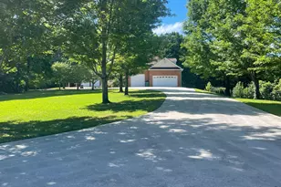 1545 Sam Bell Rd, Clarkesville, GA 30523 - Photo 11