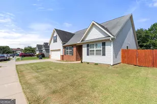 316 Flowing Meadows Dr, Kathleen, GA 31047 - Photo 3