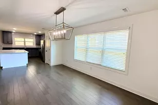 338 Brookstone Dr, Carrollton, GA 30116 - Photo 5