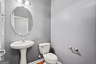 46 Twin Oaks Pl, Savannah, GA 31407 - Photo 7