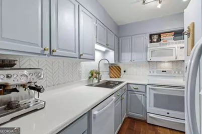 4545 Wieuca Road NE #20, Atlanta, GA 30342 - Photo 3