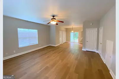 145 Bowen Street #C4, Carrollton, GA 30117 - Photo 3