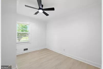 501 Pineview Drive SE, Smyrna, GA 30082 - Photo 17