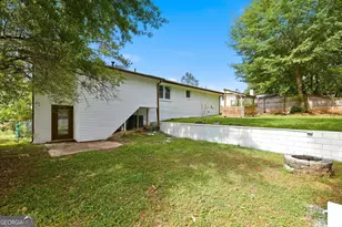 501 Pineview Dr SE, Smyrna, GA 30082 - Photo 25