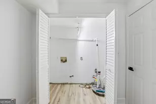 501 Pineview Dr SE, Smyrna, GA 30082 - Photo 23