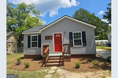 305 Smith Street, Dublin, GA 31021 - Photo 1