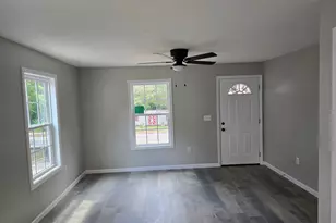 305 Smith St, Dublin, GA 31021 - Photo 11