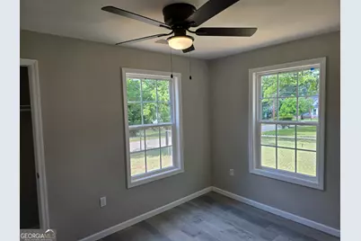 305 Smith Street, Dublin, GA 31021 - Photo 13