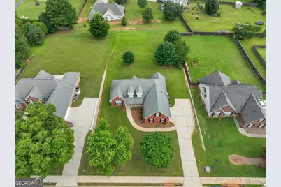 1491 Elena Drive, McDonough, GA 30253 - Photo 5