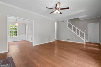 8627 Foxridge Drive, Winston, GA 30187 - Photo 9