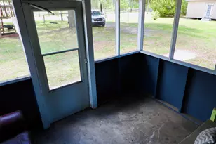 379 Bob Thrift Rd, Saint George, GA 31562 - Photo 21