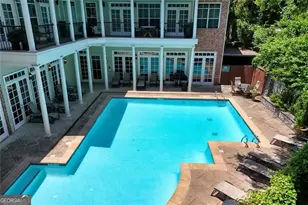 5464 Glenridge View NE, Atlanta, GA 30342 - Photo 37