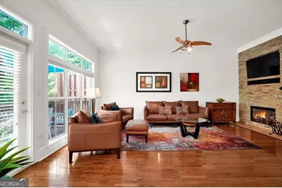 5464 Glenridge View NE, Atlanta, GA 30342 - Photo 3