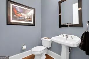5464 Glenridge View NE, Atlanta, GA 30342 - Photo 25