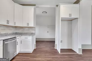 31 Pinson St, Newnan, GA 30263 - Photo 21