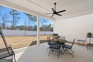 45 Birchfield Ct, Newnan, GA 30265 - Photo 3
