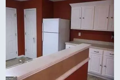 7540 Old Chapel, Atlanta, GA 30349 - Photo 9