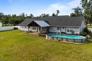 415 Walter St, Odum, GA 31555 - Photo 21