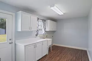 415 Walter St, Odum, GA 31555 - Photo 17