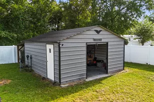 415 Walter St, Odum, GA 31555 - Photo 39