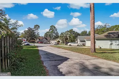 108 Clinton Court, Saint Marys, GA 31558 - Photo 5